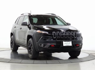 Used 2017 Jeep Cherokee Trailhawk image 1