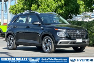 New 2025 Hyundai Venue SEL image 1