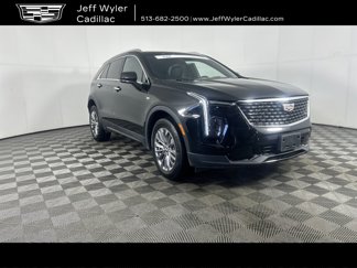 Used 2024 Cadillac XT4 Premium Luxury image 1