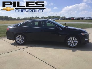 Used 2024 Chevrolet Malibu LT image 1