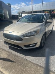 Used 2018 Ford Focus SE w/ SE Appearance Package image 1