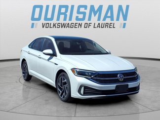 Certified 2023 Volkswagen Jetta SEL image 1
