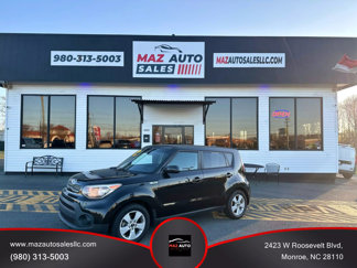 Used 2017 Kia Soul w/ Convenience Package image 1
