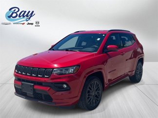 Used 2023 Jeep Compass Limited image 1