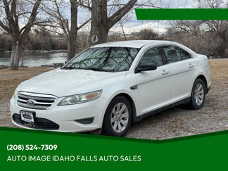 Used 2011 Ford Taurus SE image 1
