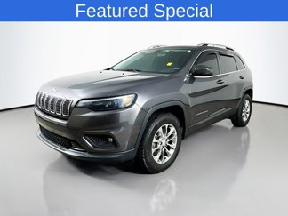 Used 2019 Jeep Cherokee Latitude Plus w/ Cold Weather Group image 1