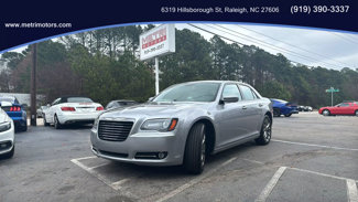 Used 2014 Chrysler 300 S image 1