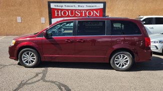 Used 2019 Dodge Grand Caravan SXT image 1