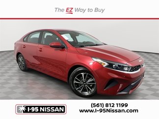 Used 2023 Kia Forte LXS image 1