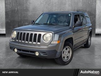 Used 2014 Jeep Patriot Sport w/ Power Value Group image 1