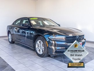Used 2022 Dodge Charger SXT w/ Leather Interior Group image 1