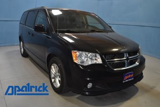 Used 2020 Dodge Grand Caravan SXT image 1