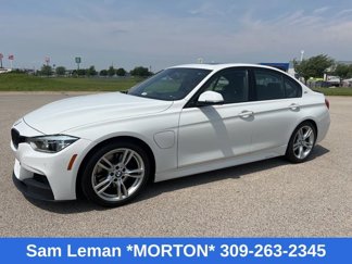 Used 2017 BMW 330e image 1