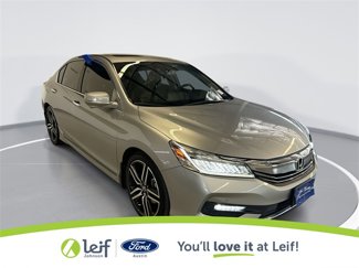 Used 2016 Honda Accord Touring image 1