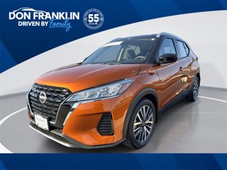 Used 2023 Nissan Kicks SV image 1