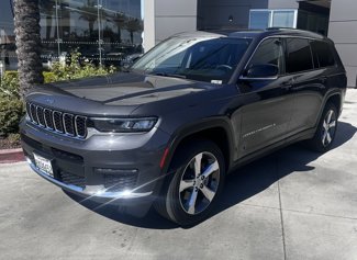 Used 2021 Jeep Grand Cherokee L Limited image 1
