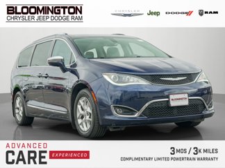 Used 2020 Chrysler Pacifica Limited image 1