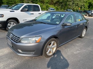 Used 2013 Volkswagen Passat TDI SE image 1