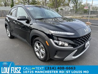 Used 2023 Hyundai Kona SEL image 1