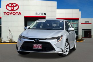Certified 2022 Toyota Corolla LE image 1