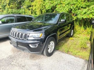 Certified 2018 Jeep Grand Cherokee Laredo image 1