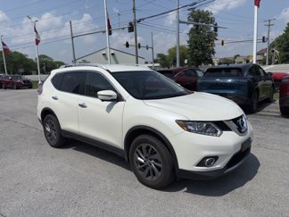 Used 2016 Nissan Rogue SL image 1