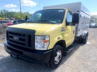 Used 2019 Ford E-450 and Econoline 450 Super Duty w/ Power Windows & Locks Group image 1