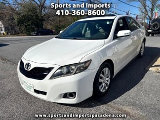 Used 2011 Toyota Camry LE image 1