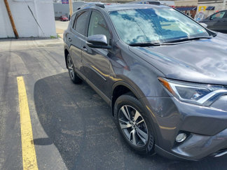 Used 2018 Toyota RAV4 XLE image 1