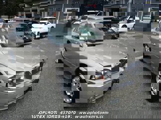 Used 2004 Lincoln LS image 1