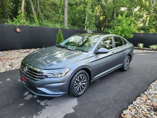 Used 2019 Volkswagen Jetta SE w/ Cold Weather Package image 1