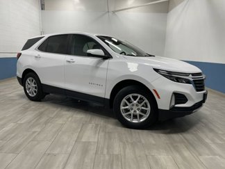Used 2022 Chevrolet Equinox LT image 1