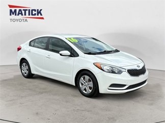 Used 2016 Kia Forte LX image 1