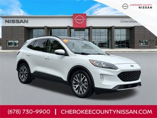 Used 2020 Ford Escape Titanium image 1