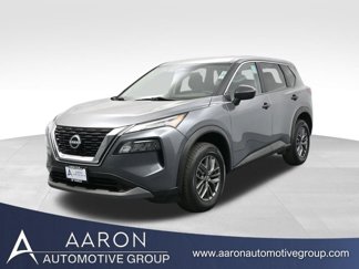 Used 2023 Nissan Rogue S image 1
