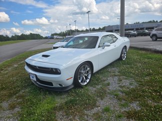Used 2022 Dodge Challenger GT image 1