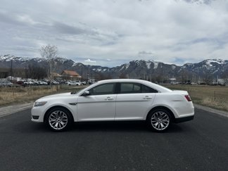 Used 2014 Ford Taurus Limited image 1