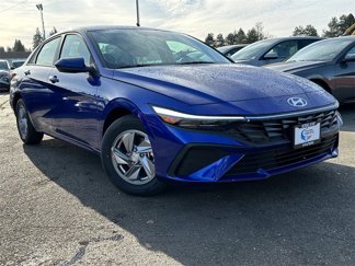 New 2025 Hyundai Elantra SE image 1