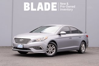 Used 2015 Hyundai Sonata SE image 1