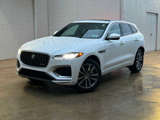 New 2025 Jaguar F-PACE R-Dynamic S image 1