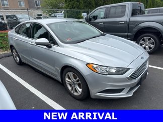 Used 2018 Ford Fusion SE image 1