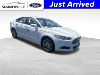 Used 2014 Ford Fusion SE w/ Equipment Group 202A image 1