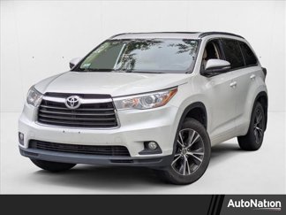 Used 2016 Toyota Highlander XLE image 1