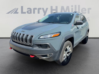 Used 2015 Jeep Cherokee Trailhawk w/ Comfort/Convenience Group image 1