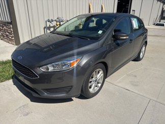 Used 2017 Ford Focus SE w/ Cold Weather Package image 1