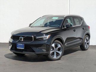 New 2025 Volvo XC40 B5 Core w/ Protection Package Premier image 1