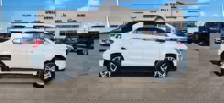 Used 2017 Chevrolet Equinox LT w/ Convenience Package image 1