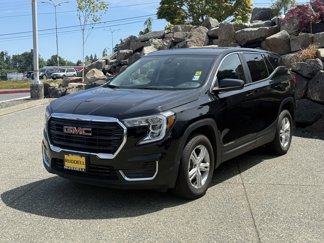 Used 2024 GMC Terrain SLE image 1