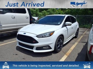 Used 2016 Ford Focus ST image 1