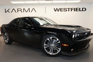 Used 2022 Dodge Challenger R/T w/ Plus Package image 1